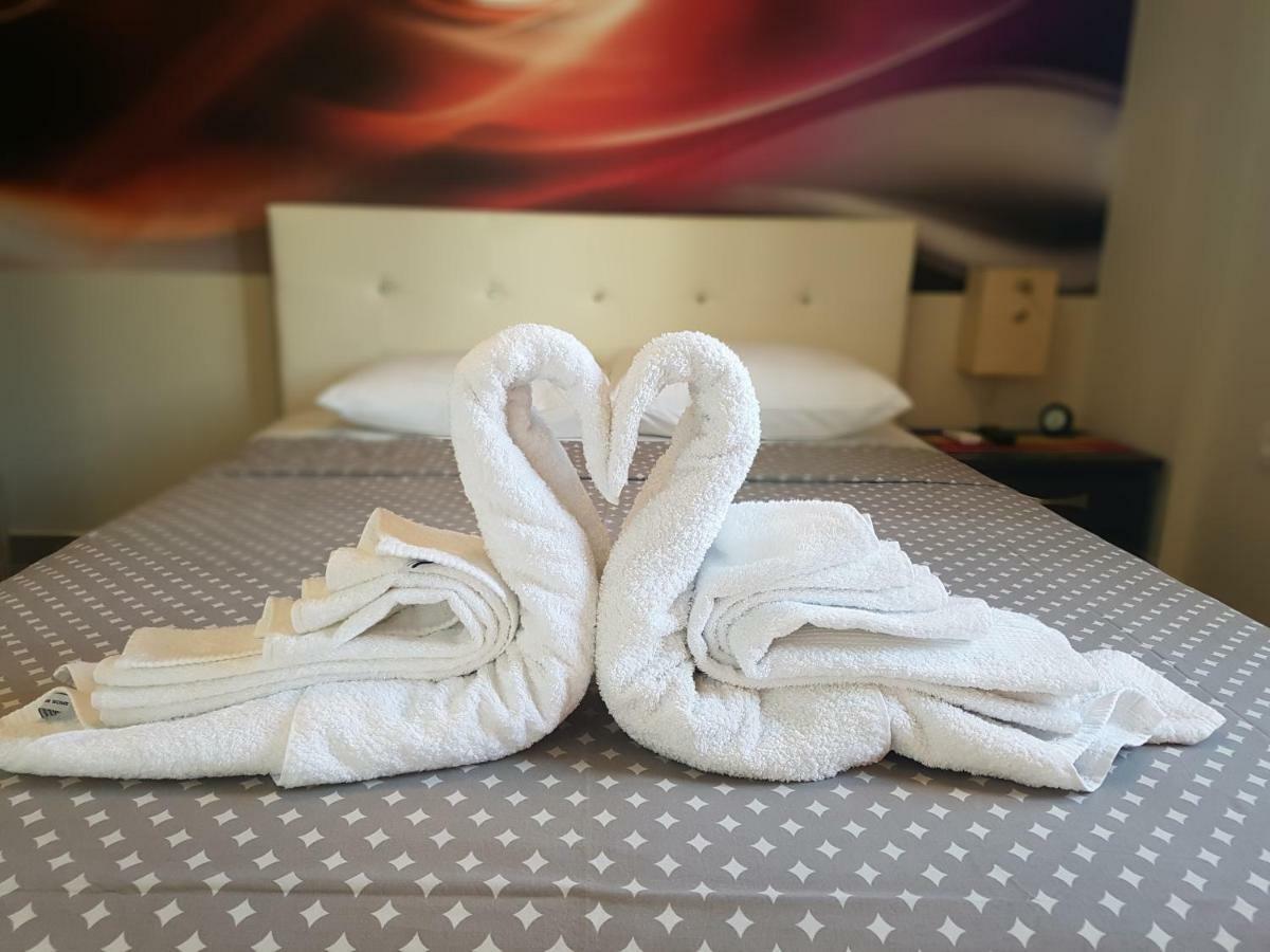 Betty'S Central Suite Dedeağaç Dış mekan fotoğraf